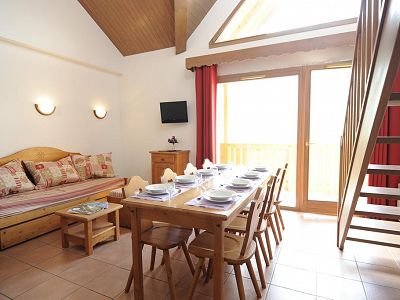 Apartman za 8 osoba (7 noćenja + 6-dnevna ski karta) Apartman za 8 osoba (7 noćenja + 6-dnevna ski karta)