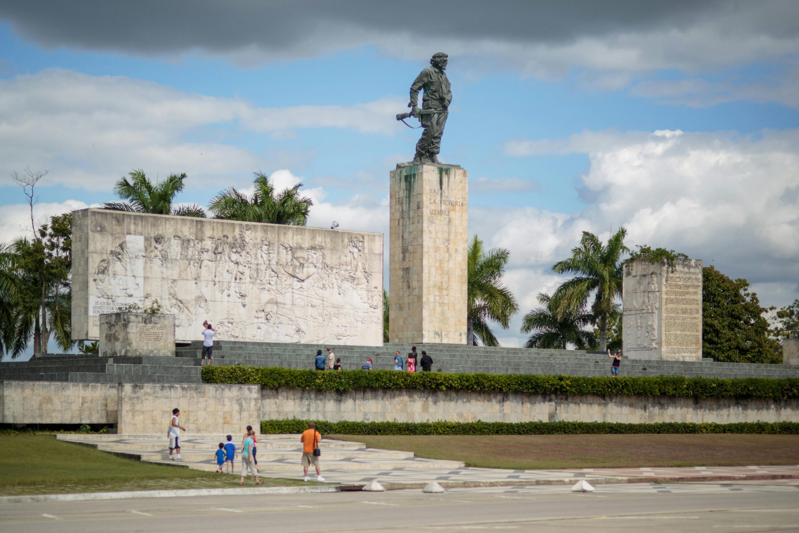 Putovanje u Portugal - 5 razloga zašto posjetiti ovu zemlju Putovanje na Kubu, Santa Clara i Che Guevara